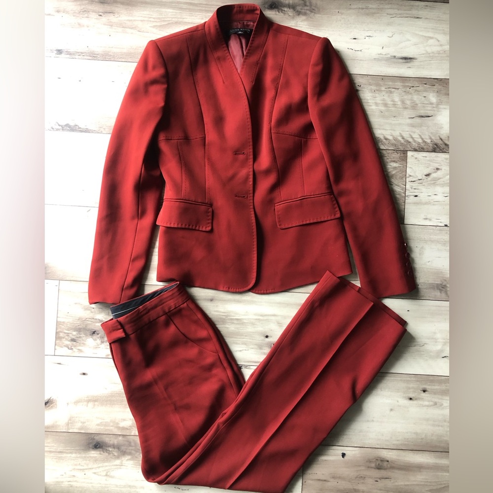 Anne Klein Red Long Sleeve Button-up Suit Size 2P